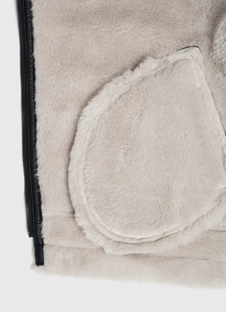 Моншадағы секс онлайн көру