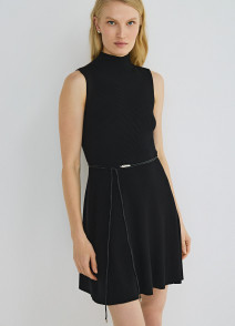 Жалаңаш, өте әдемі модельдердің суреттері