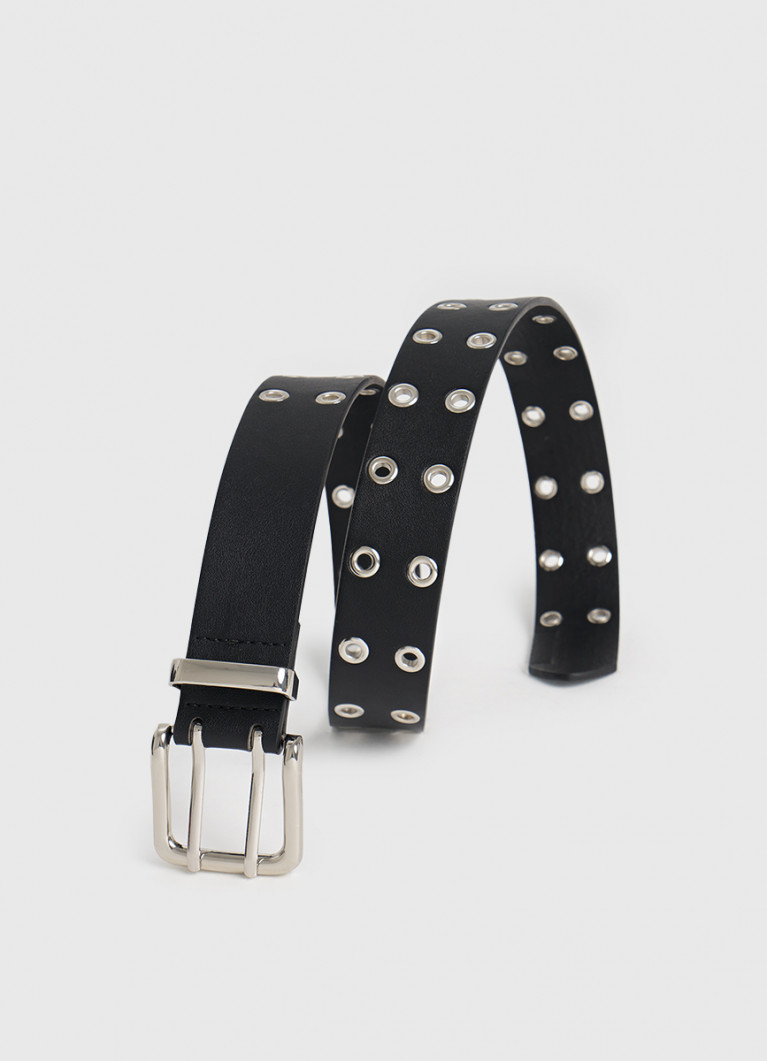 Мен студенттік кискамен келдім