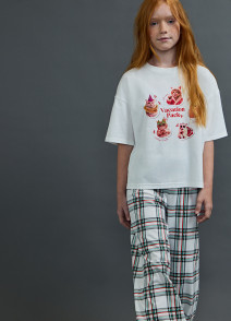 Француз актрисасы порно фильмге түсті.